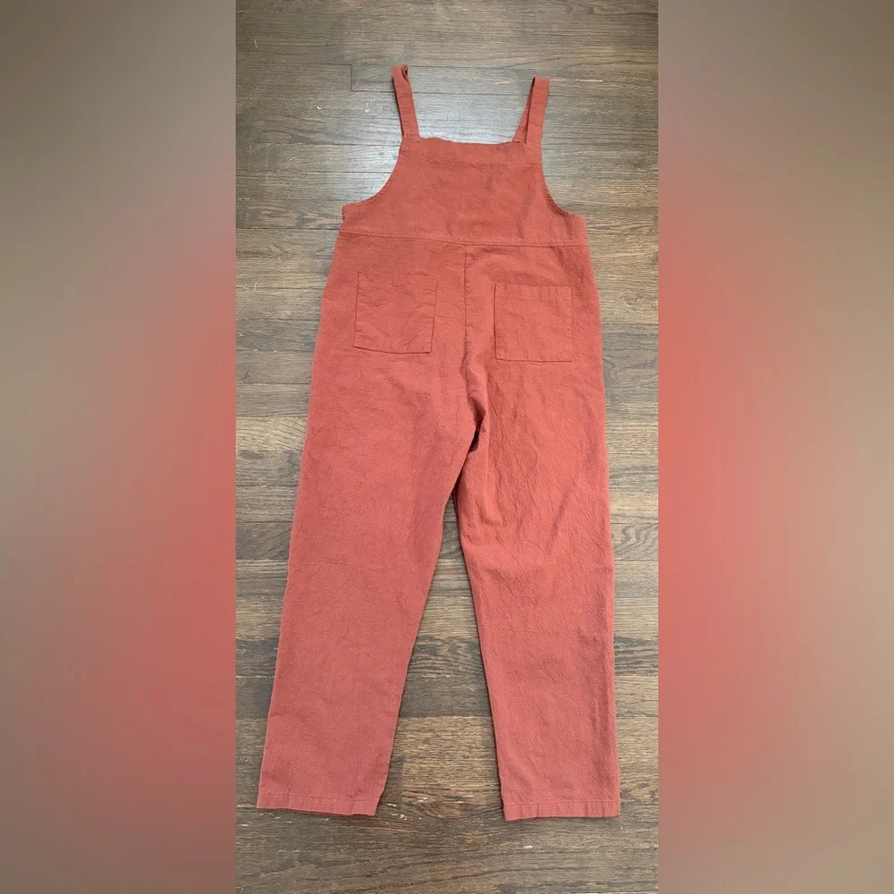 Elegant Brown Women's Jumpsuit - Picture 2 of 8